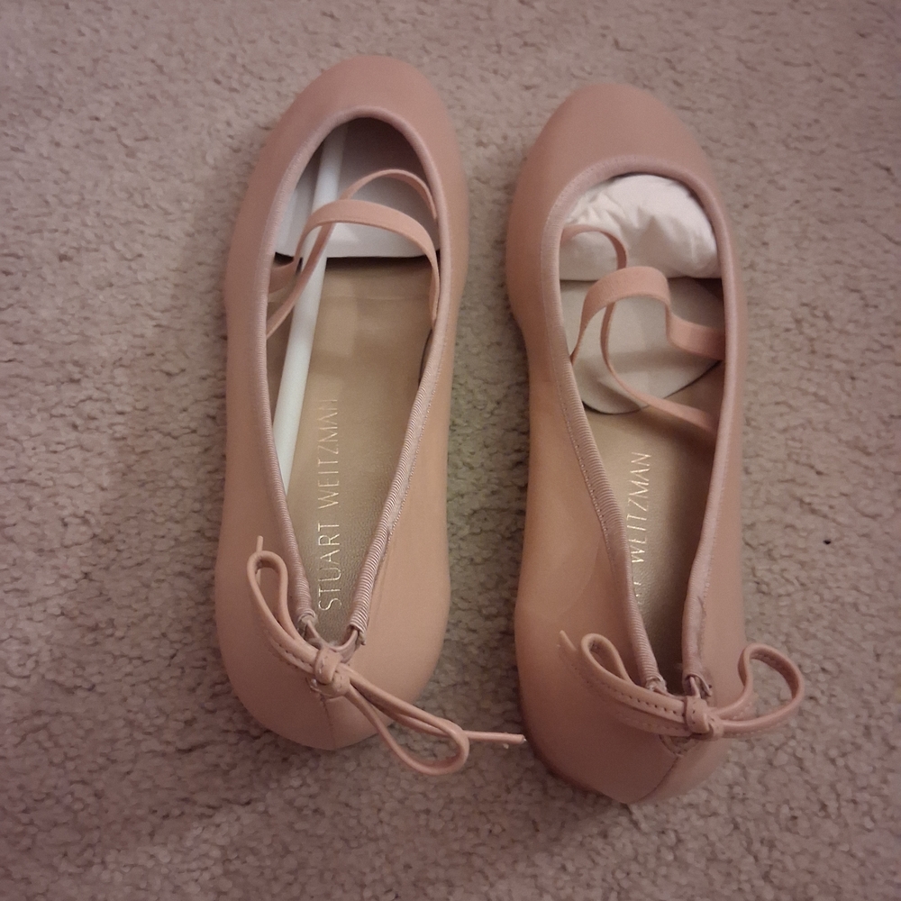 Stuart Weitzman Women's Nude Ballet Flats